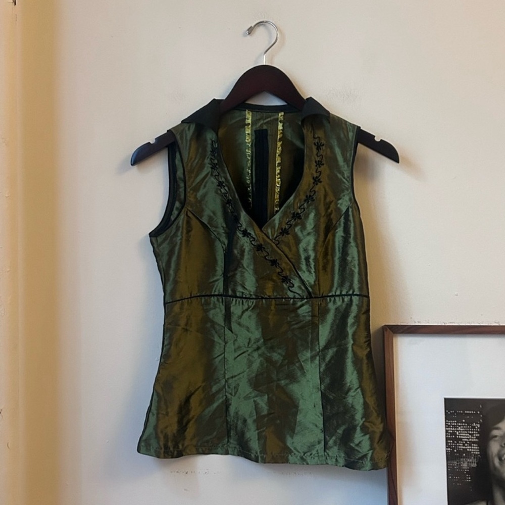 vintage y2k green embroidered floral sleeveless top chartreuse
